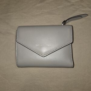 Michael Kors Jet Set Small Leather Envelope Wallet Grey
